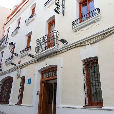 Hotel Castilla Caces Eksteriør billede